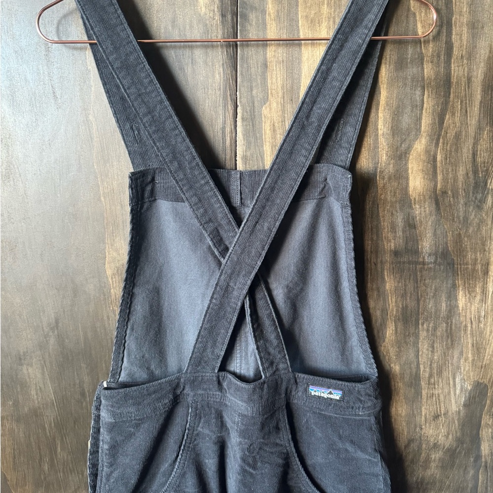 Patagonia Stand Up Cropped Corduroy Overalls – Women’s – NWT - Picture 15 of 15